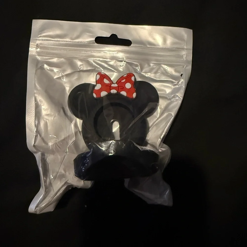 Minnie Apple Watch Charger Stand